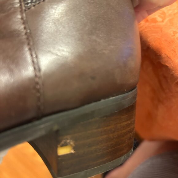 Boots - Picture 6 of 8